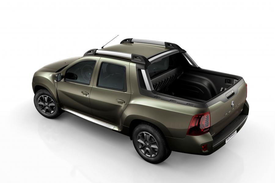  Renault Duster Oroch 2015 года  (фото 2 из 9)